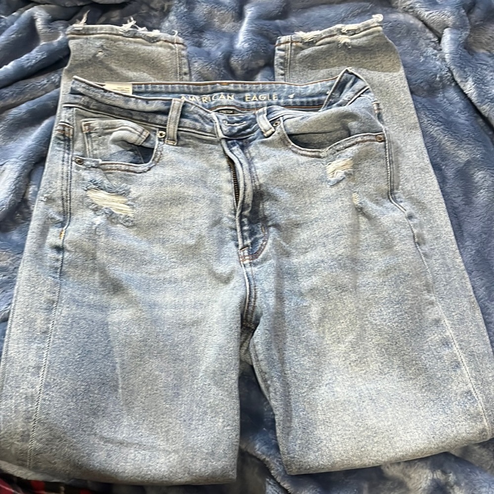 American eagle mom jeans